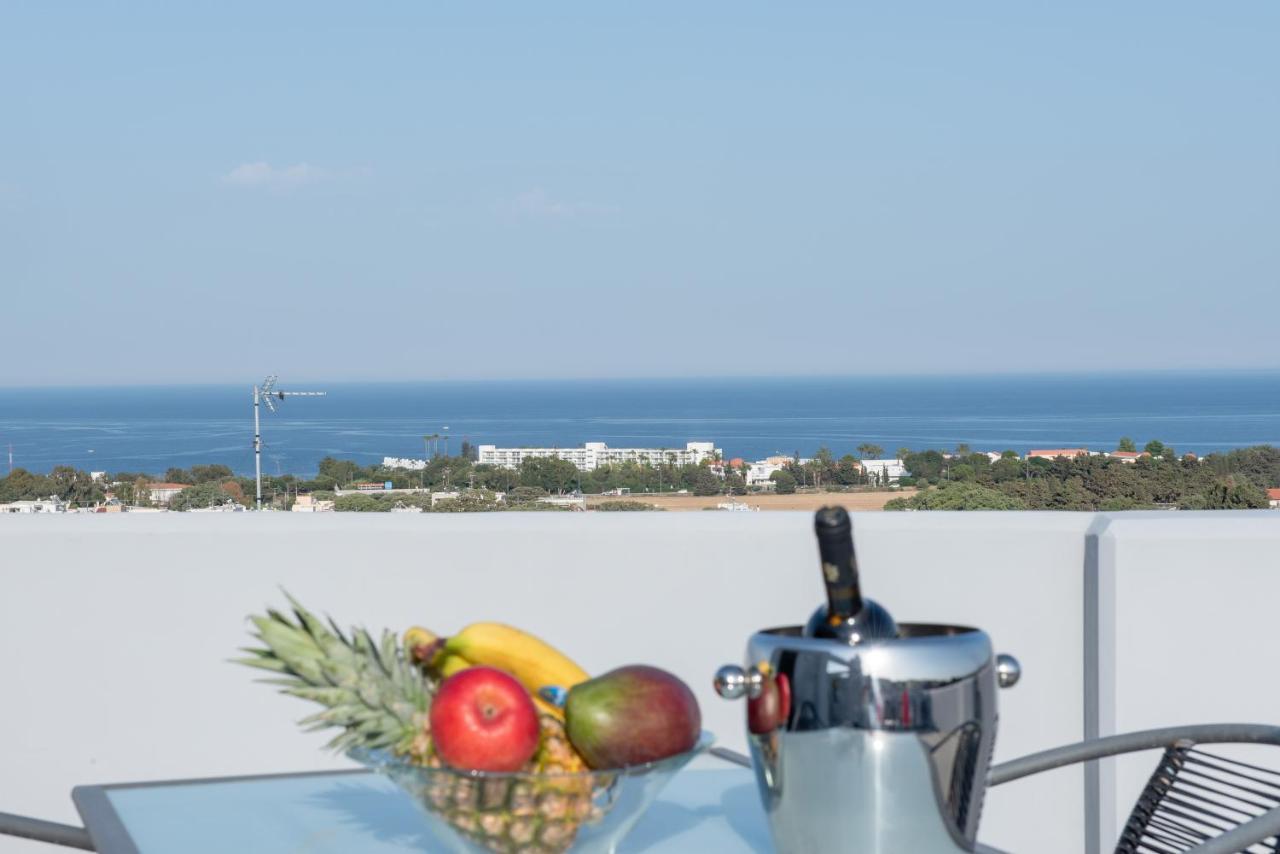 Case de vacanță New Asteria. Luxury Maizonette With Sea View