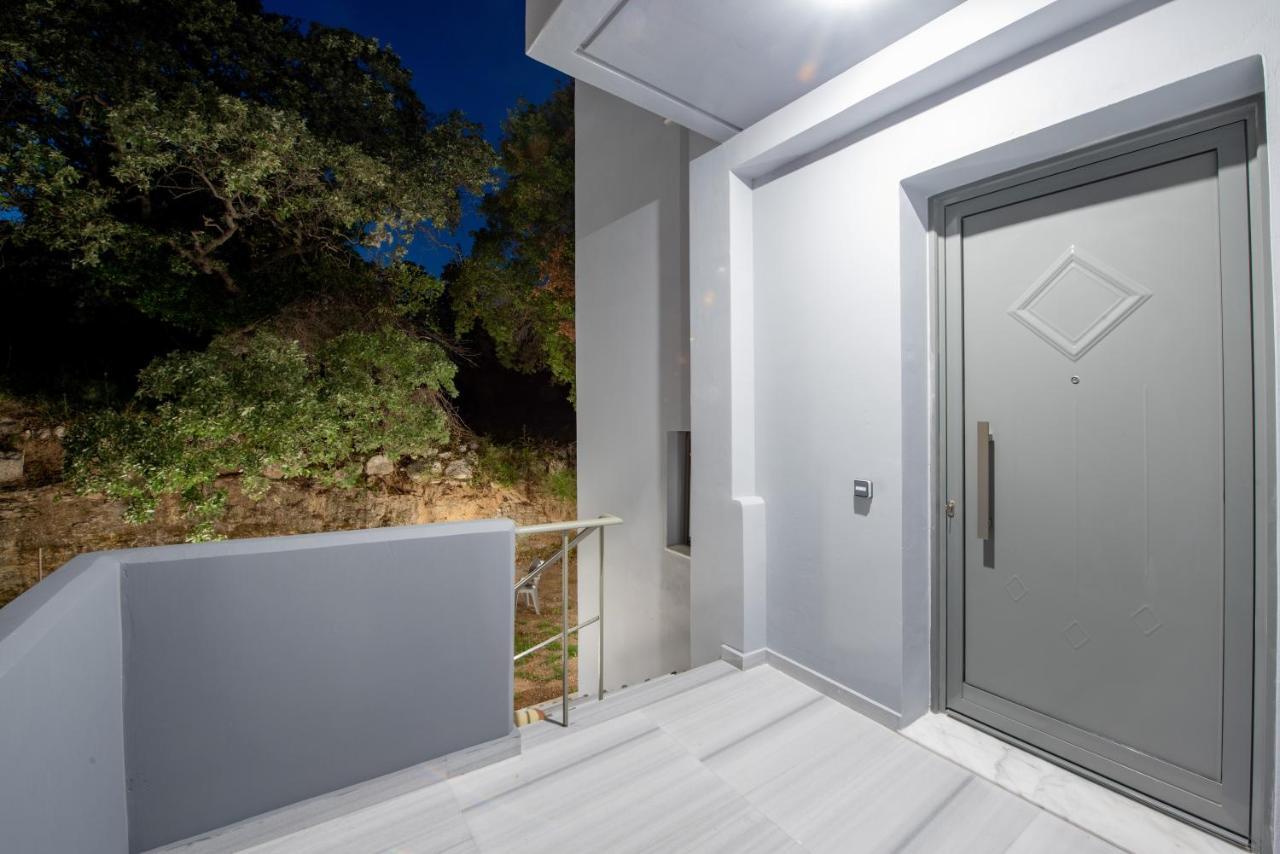 Case de vacanță New Asteria. Luxury Maizonette With Sea View *